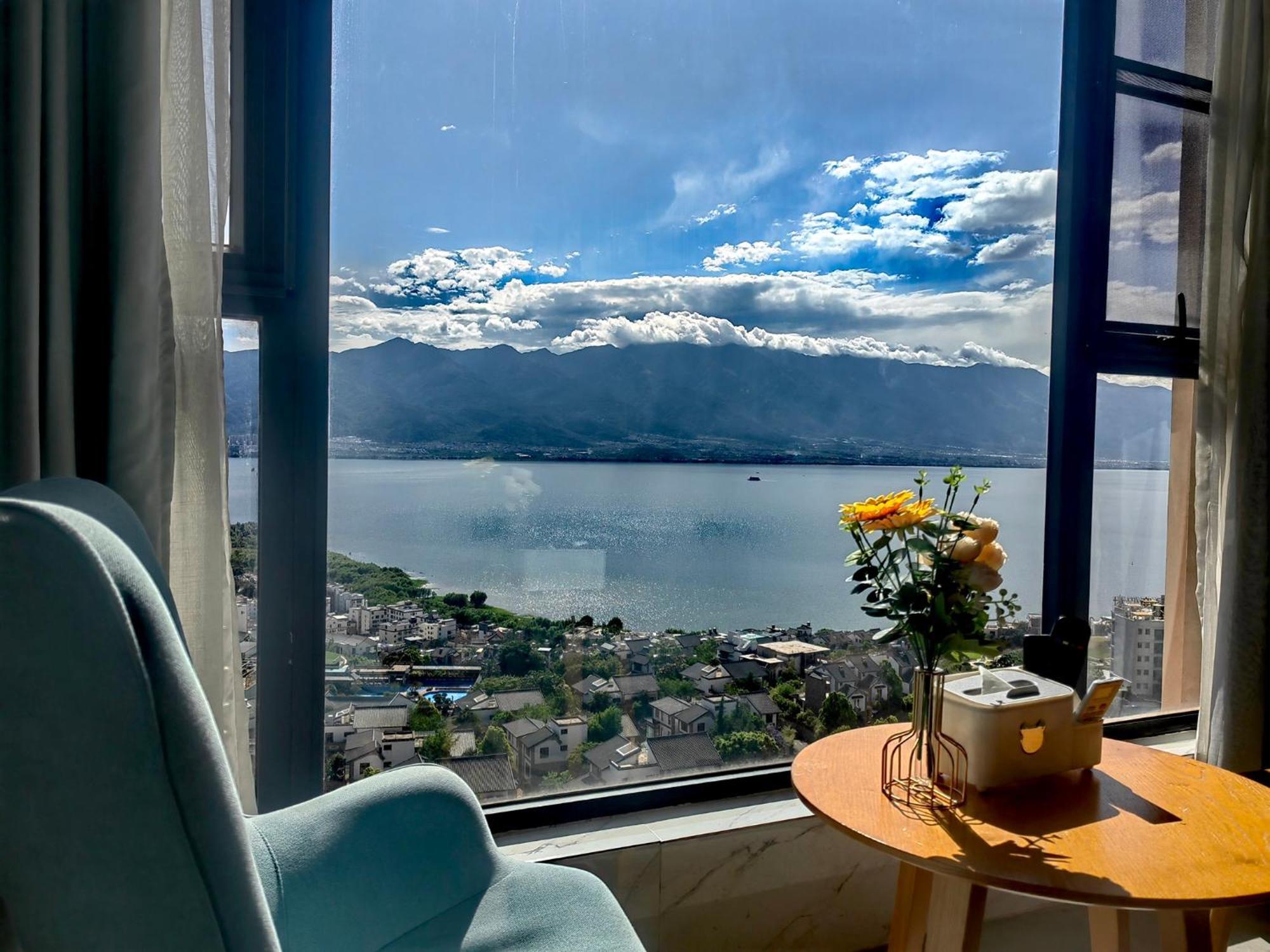 Dali Listening Sea View Villa大理听城海景别墅 Εξωτερικό φωτογραφία