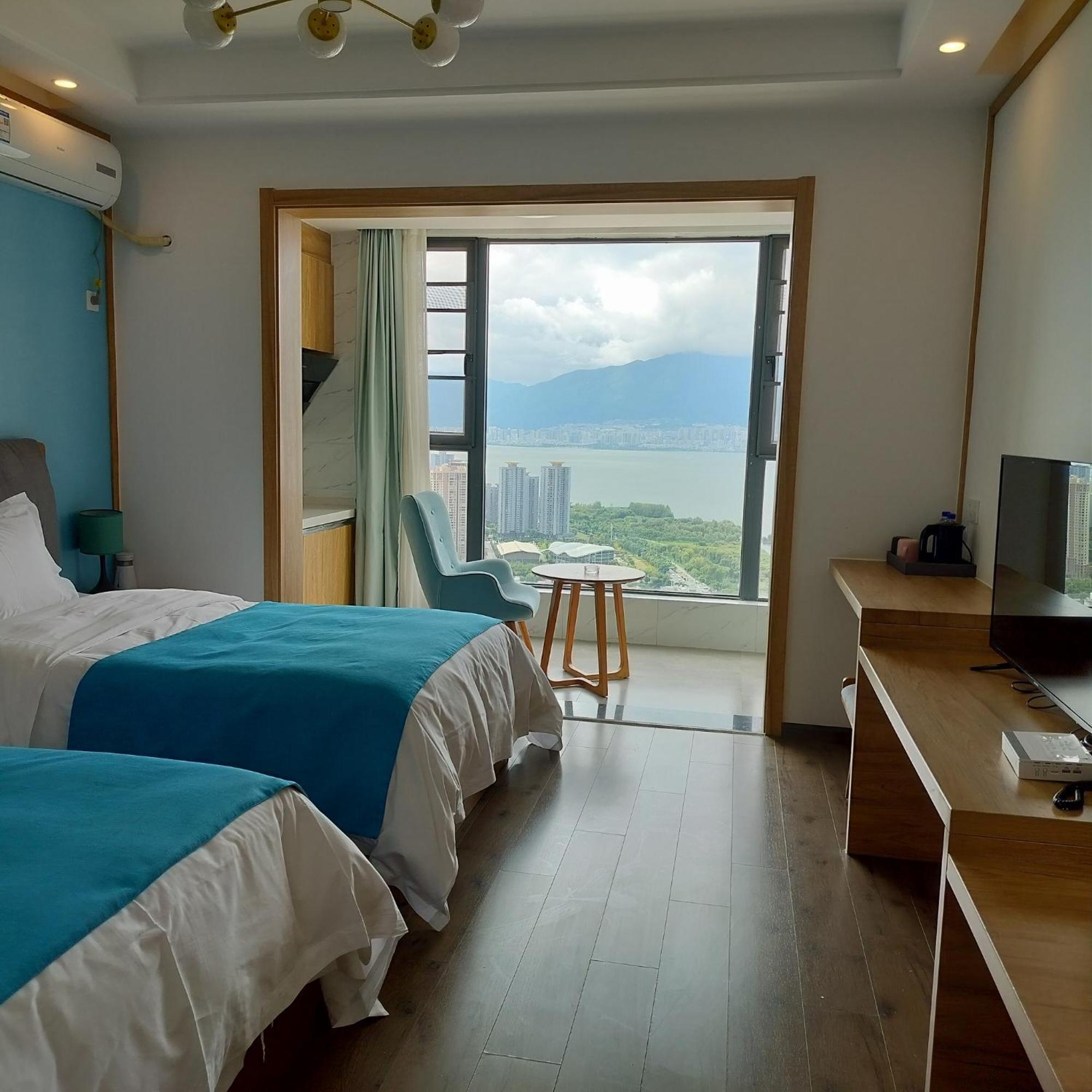 Dali Listening Sea View Villa大理听城海景别墅 Εξωτερικό φωτογραφία