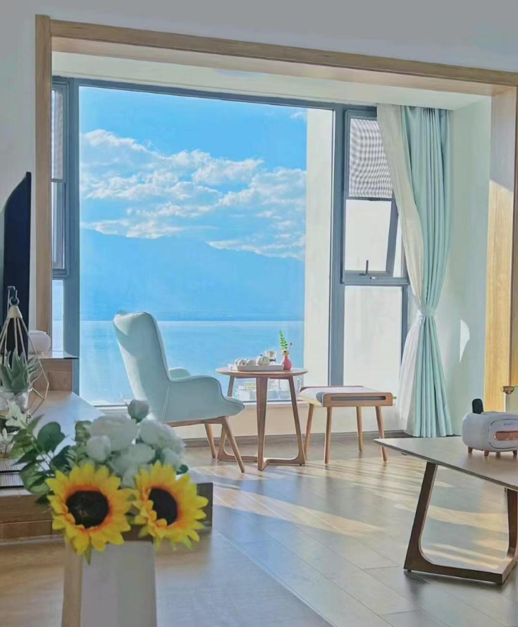 Dali Listening Sea View Villa大理听城海景别墅 Εξωτερικό φωτογραφία